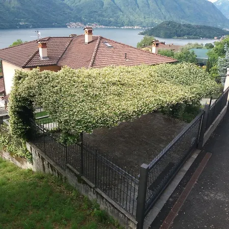 Casa Intignano - Con Bagno E Portico Vista تريميتْسّو