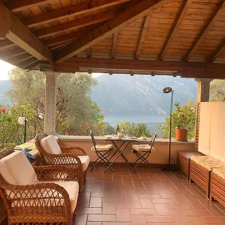 Διαμέρισμα Casa Intignano - Con Bagno E Portico Vista Tremezzo